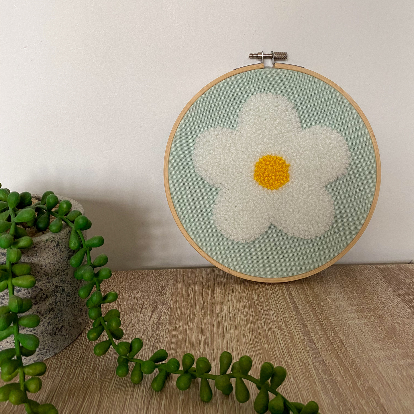 Daisy Hoop