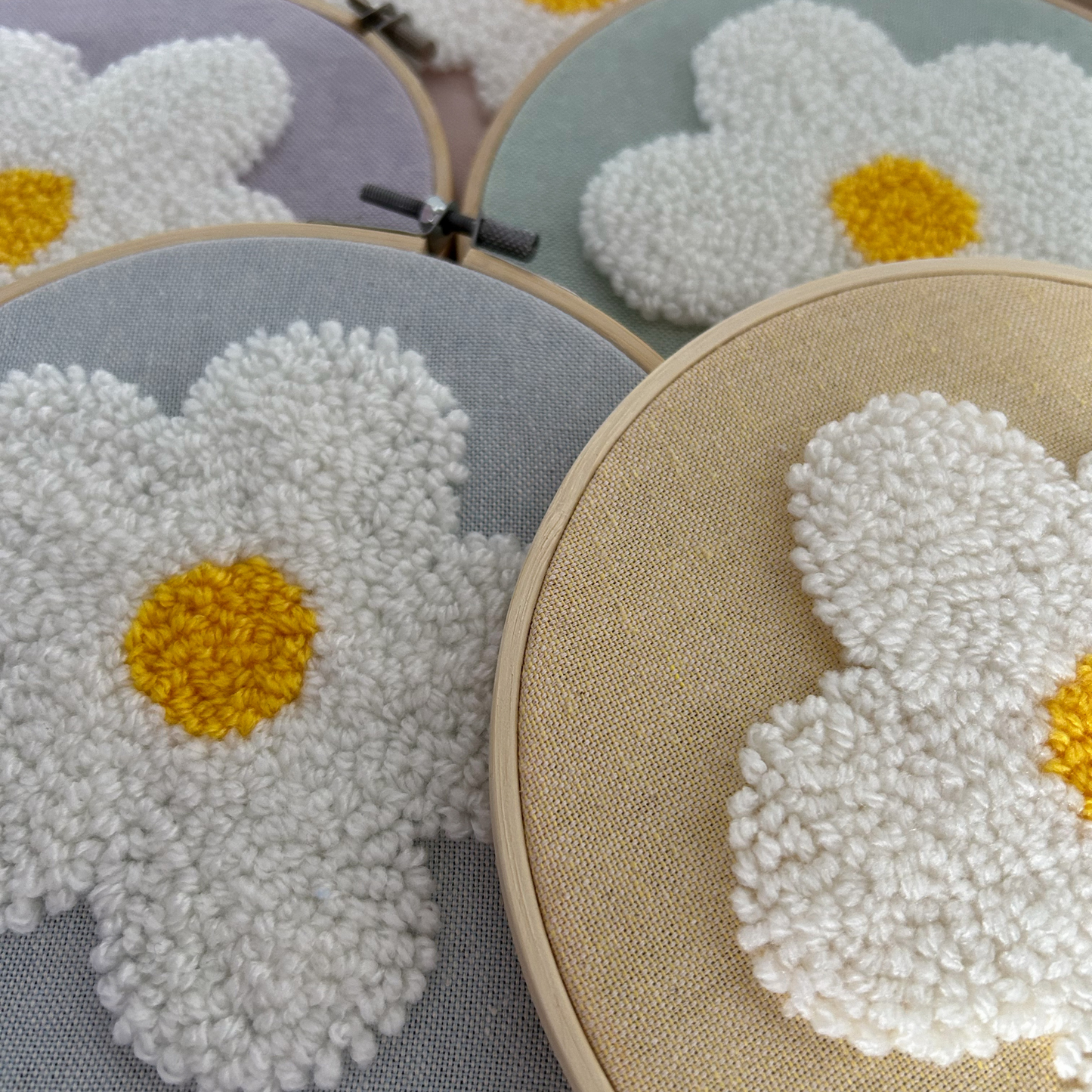 Daisy Hoop