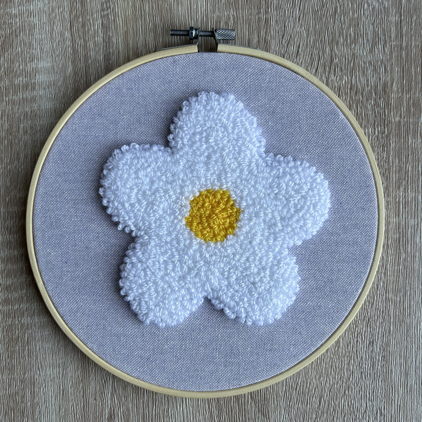 Ready To Post - 8” Daisy Hoop